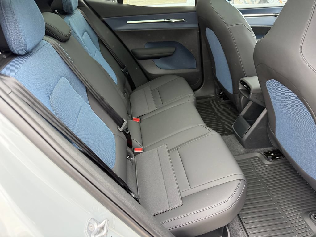 New 2026 Volvo EX30 Plus w/ Protection Package Premier AWD/4WD image 11