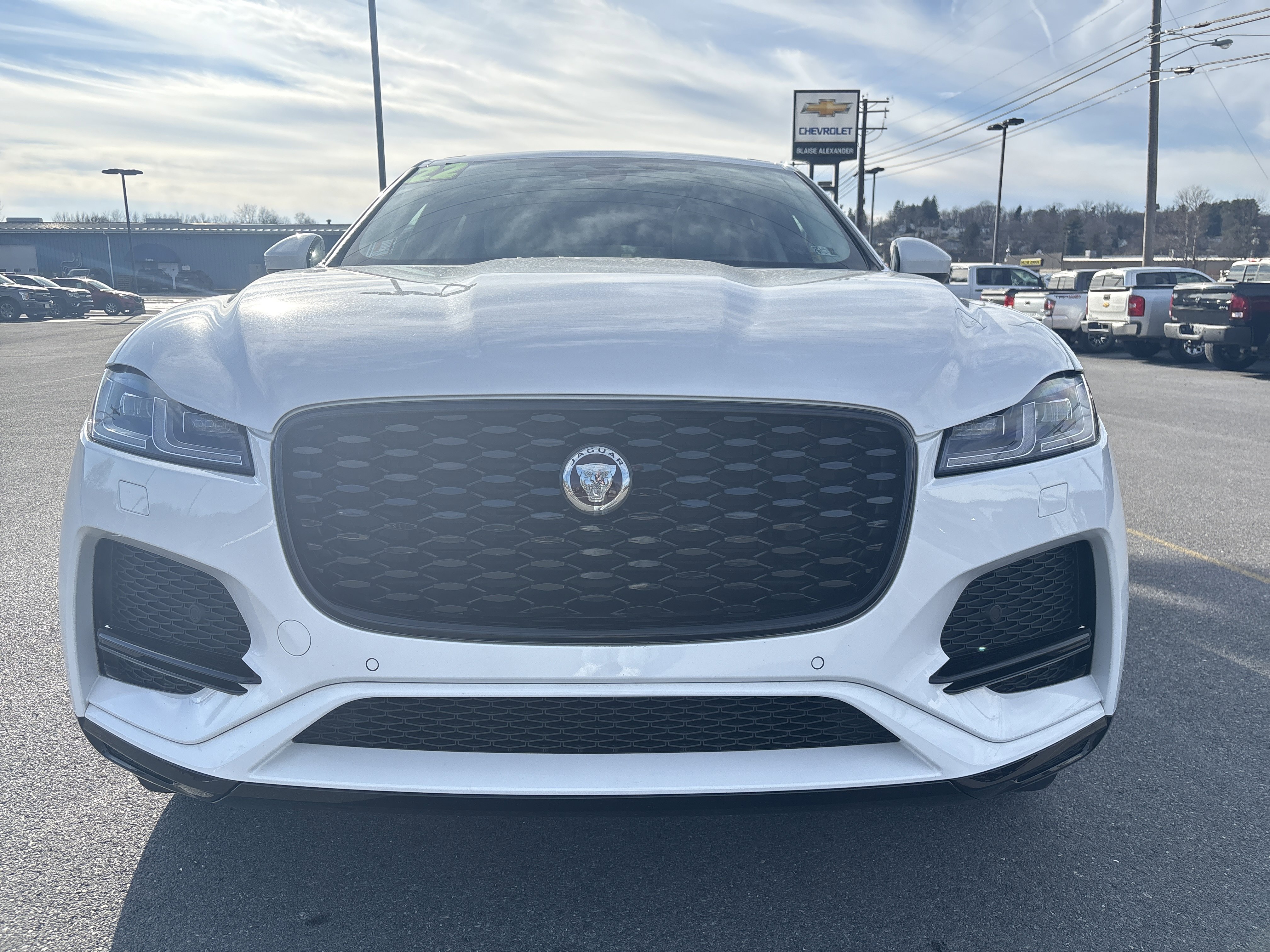 Used 2022 Jaguar F-PACE S image 9