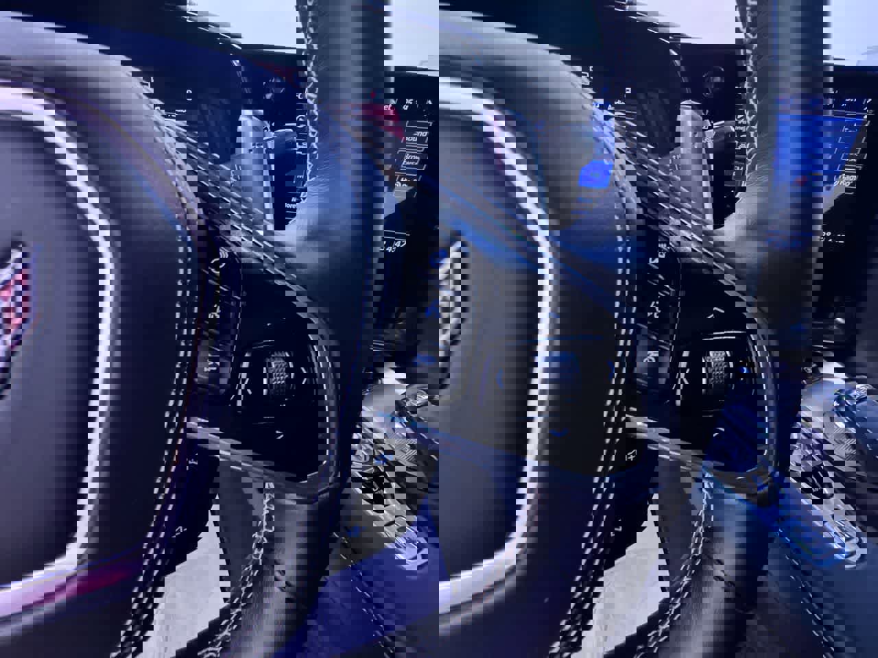 Used 2021 Chevrolet Corvette Stingray Premium Cpe w/ Z51 Performance Package image 21