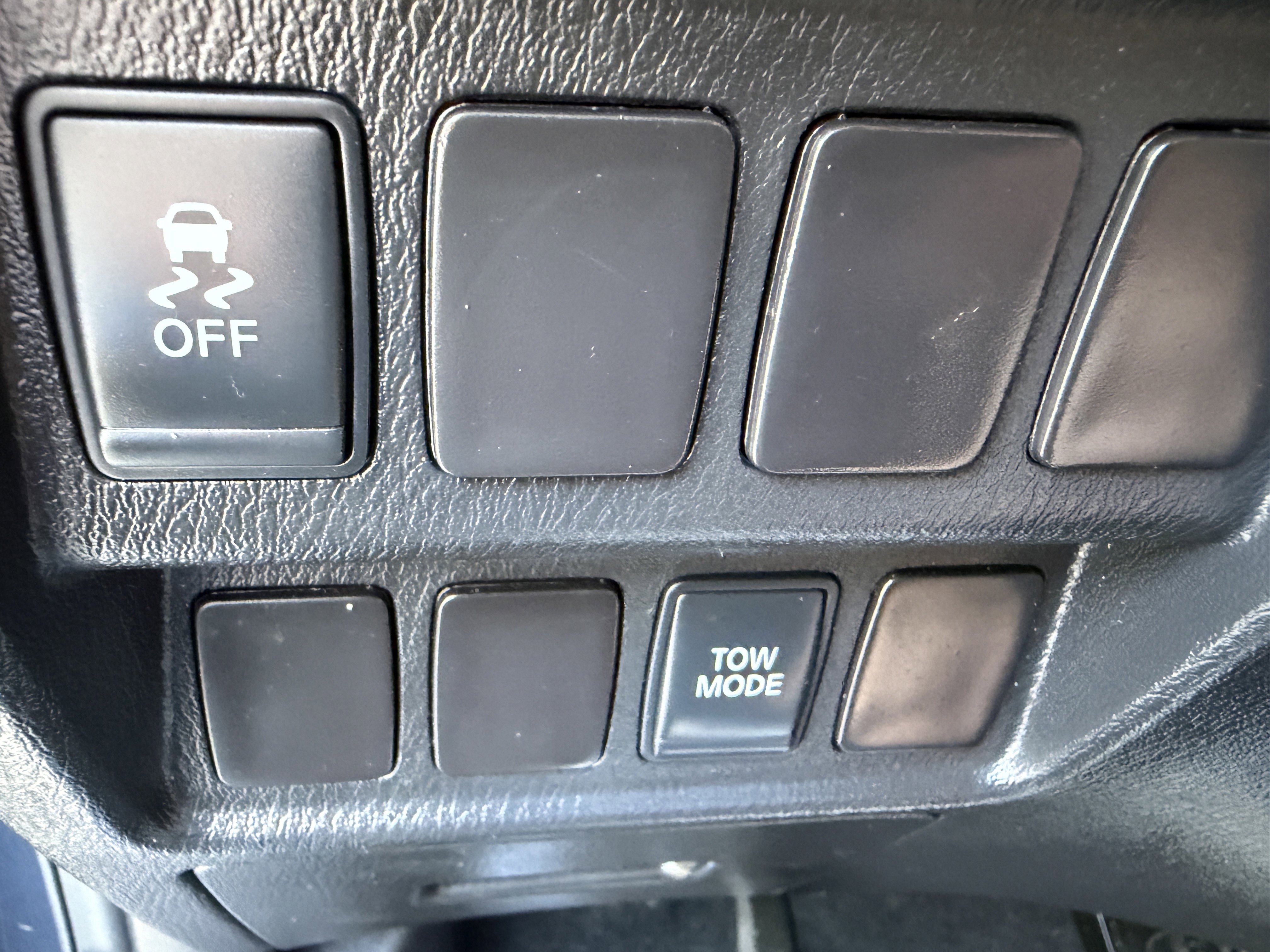Used 2016 Nissan Pathfinder S FWD image 39