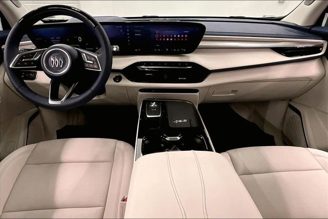 Used 2025 Buick Enclave Avenir w/ Super Cruise Package AWD/4WD image 17