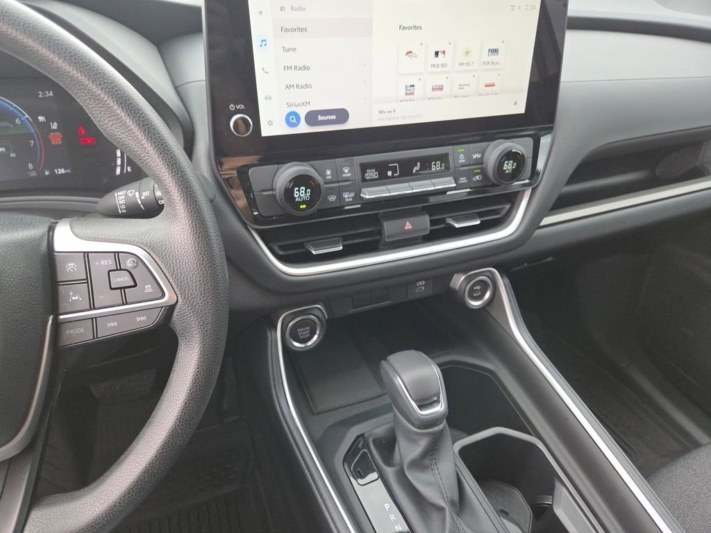 Used 2025 Toyota Grand Highlander FWD image 33