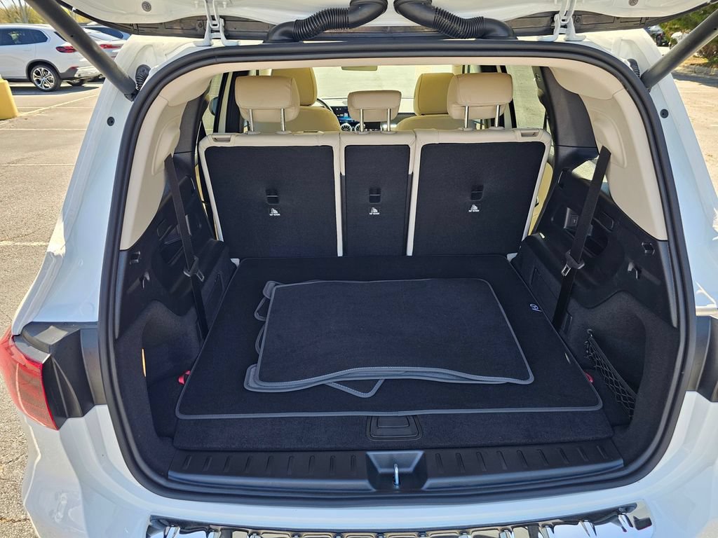 Used 2026 Mercedes-Benz GLB 250 image 25