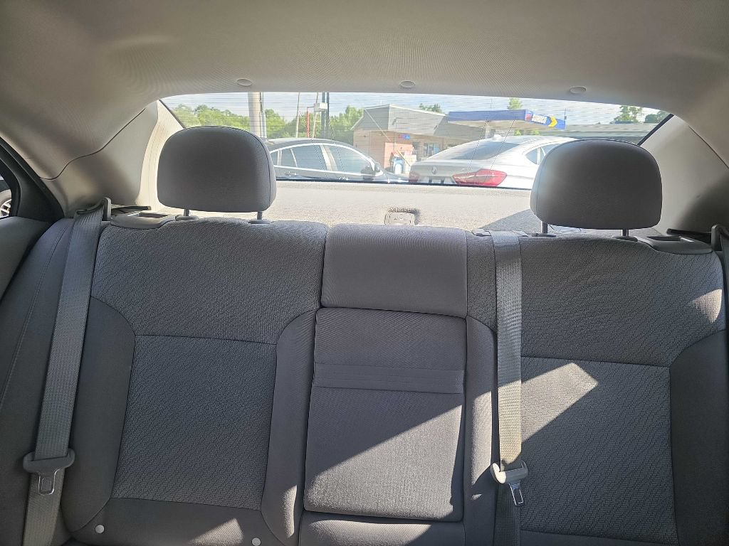 Used 2013 Chevrolet Malibu LS w/ Protection Package FWD image 22