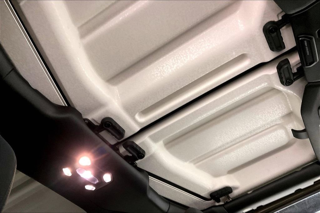 Used 2020 Jeep Gladiator Mojave w/ Trailer Tow Package image 16