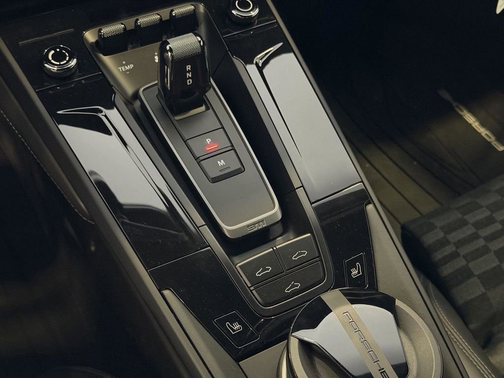 New 2026 Porsche 911 Carrera RWD image 18
