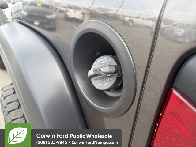 Used 2019 Jeep Wrangler Sport image 10