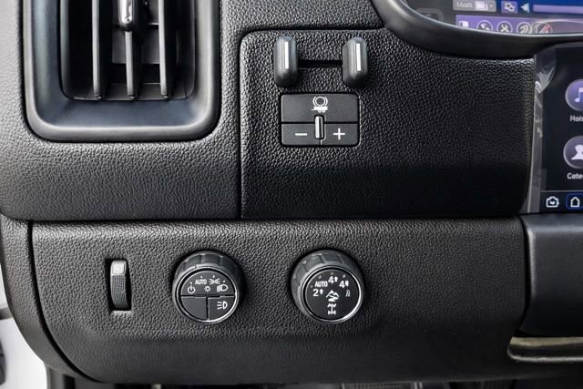 Used 2021 Chevrolet Colorado ZR2 w/ ZR2 Dusk Special Edition image 27
