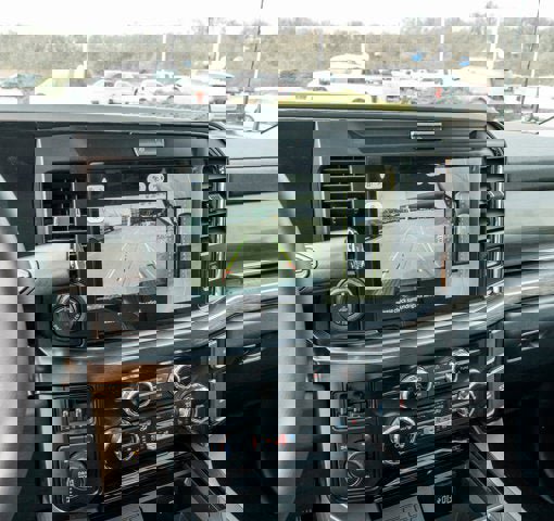 New 2026 Ford F250 Lariat w/ Black Appearance Package image 39