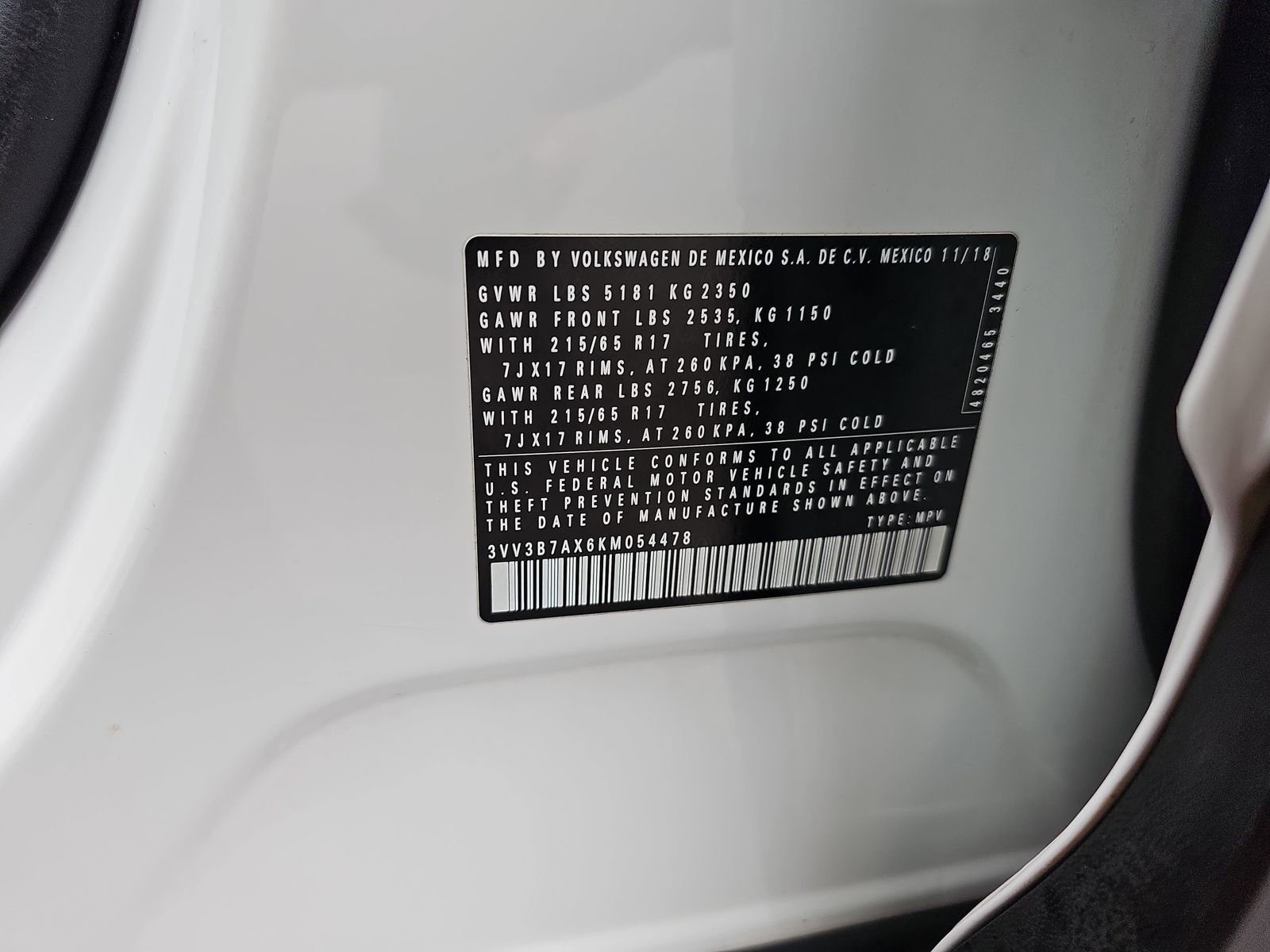 Used 2019 Volkswagen Tiguan SE w/ Panoramic Sunroof Package image 36