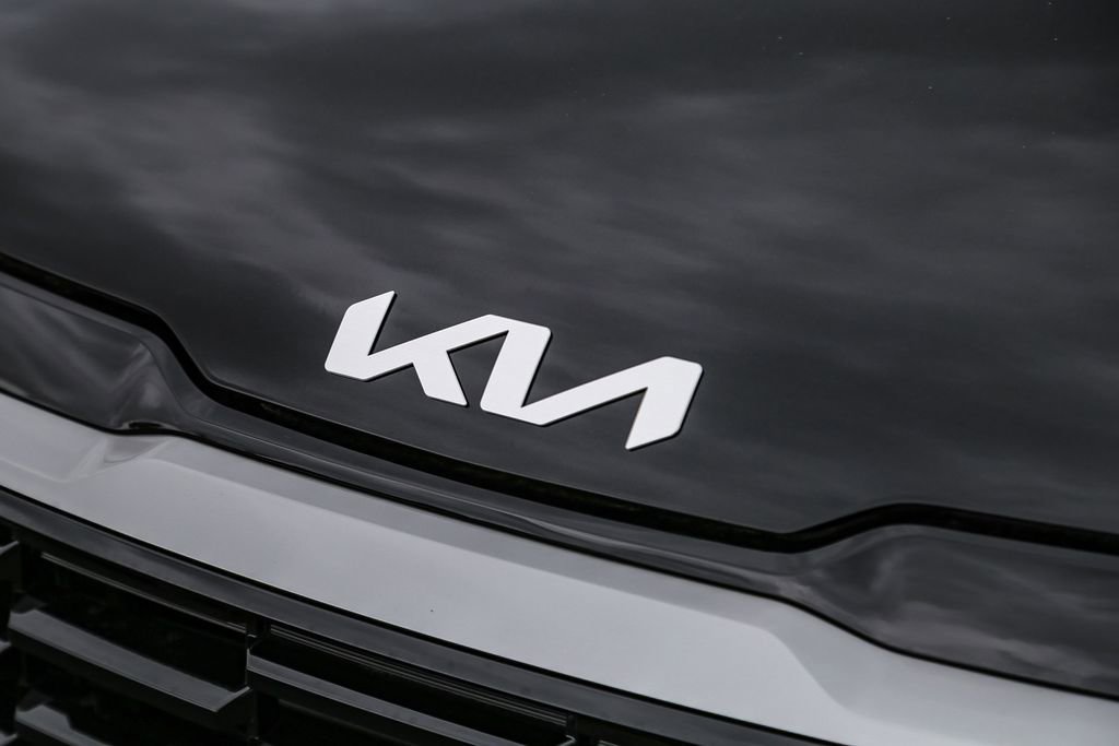 Certified 2026 Kia Sportage S AWD/4WD image 6