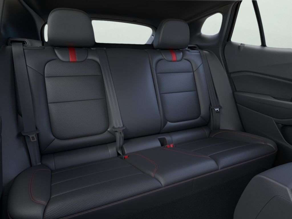 New 2026 Chevrolet Trax RS w/ Sunroof Package FWD image 11