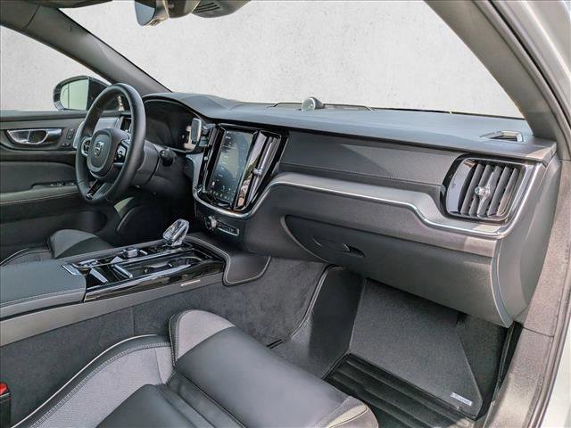 Used 2025 Volvo V60 T8 Polestar w/ Protection Package Premier AWD/4WD image 23