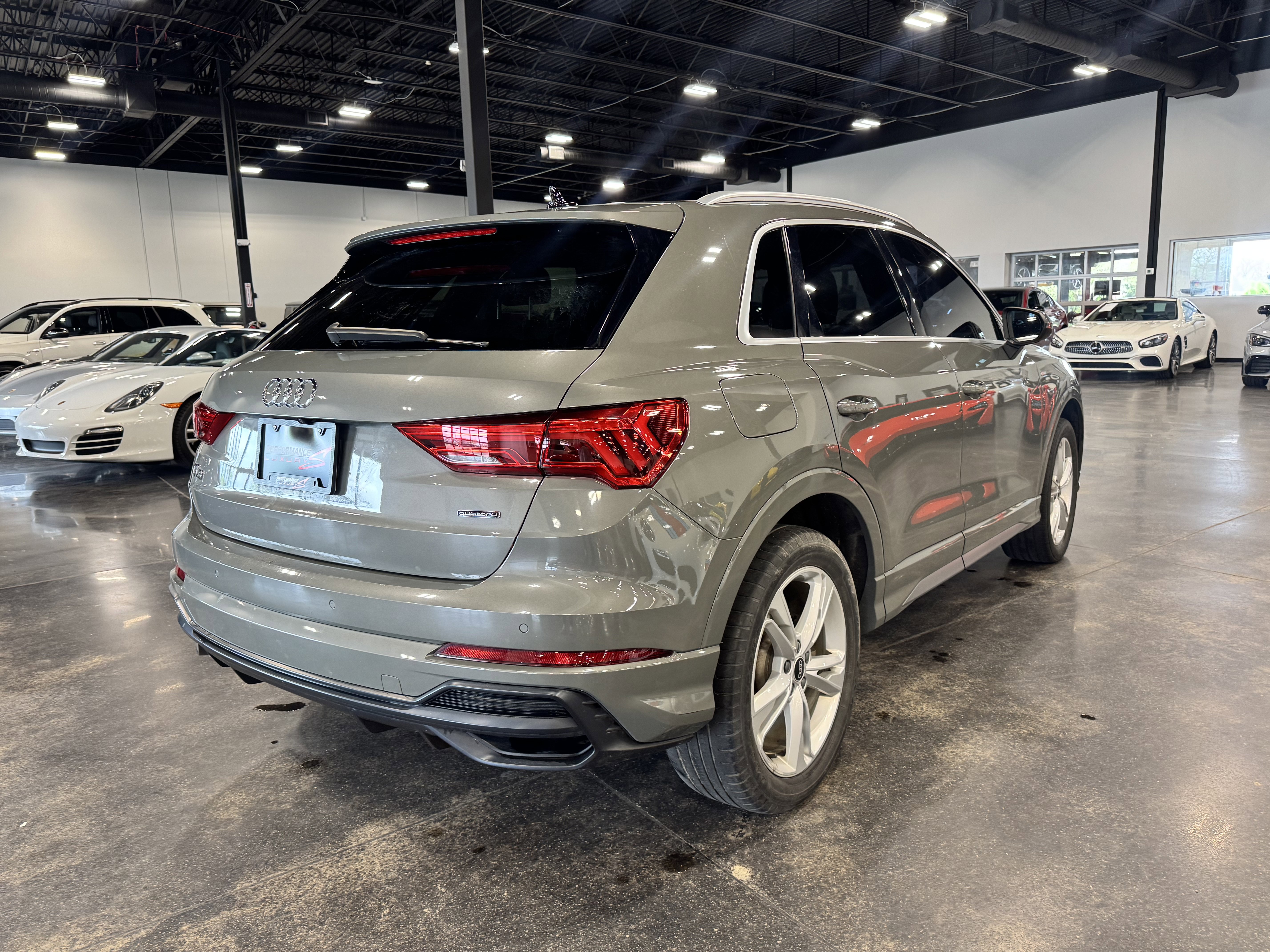 Used 2021 Audi Q3 2.0T Premium w/ Convenience Package image 3