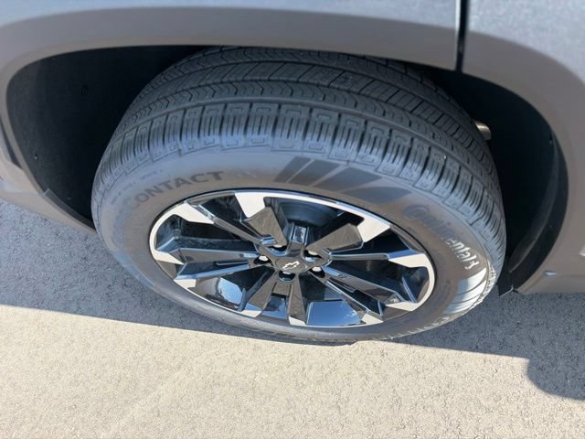 New 2026 Chevrolet Equinox RS w/ Convenience Package III AWD/4WD image 10