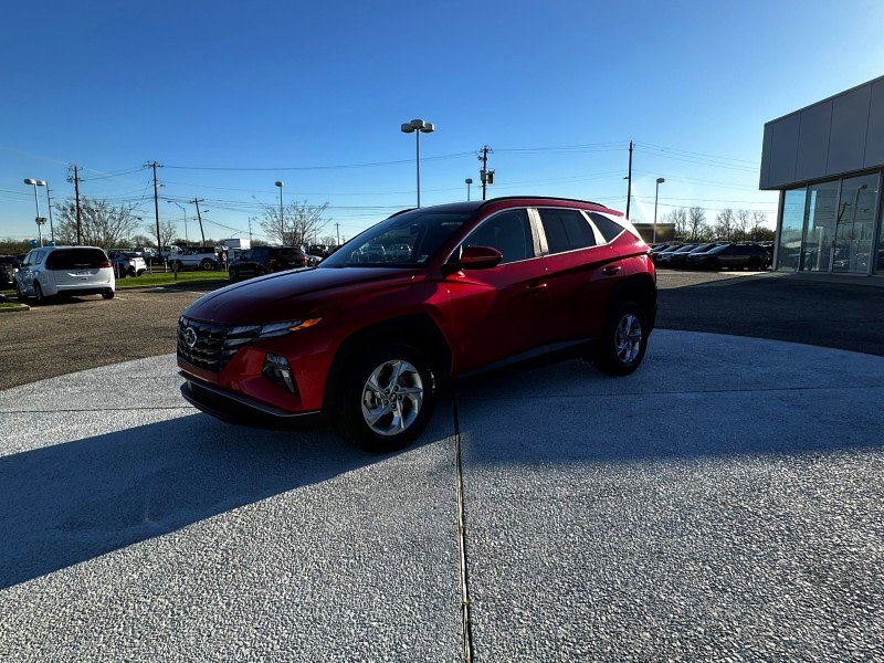 Used 2023 Hyundai Tucson SEL FWD image 3