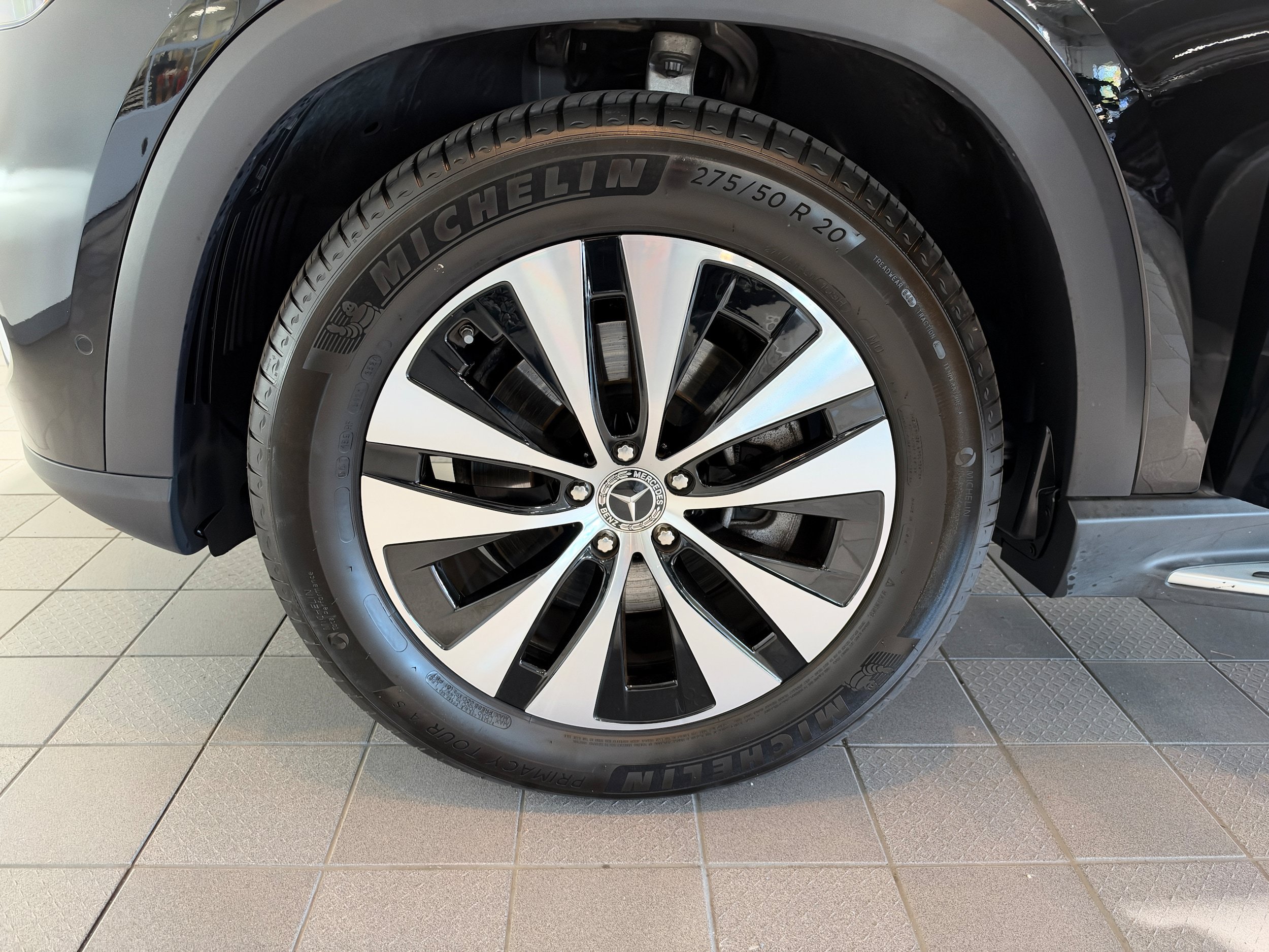 Used 2024 Mercedes-Benz GLE 350 4MATIC image 41