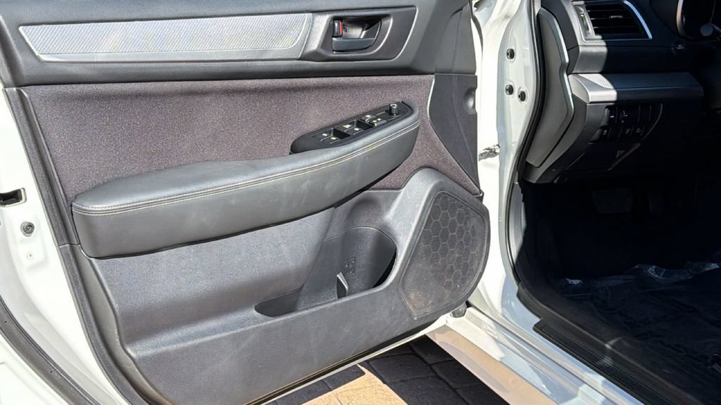 Used 2019 Subaru Legacy 2.5i AWD/4WD image 23