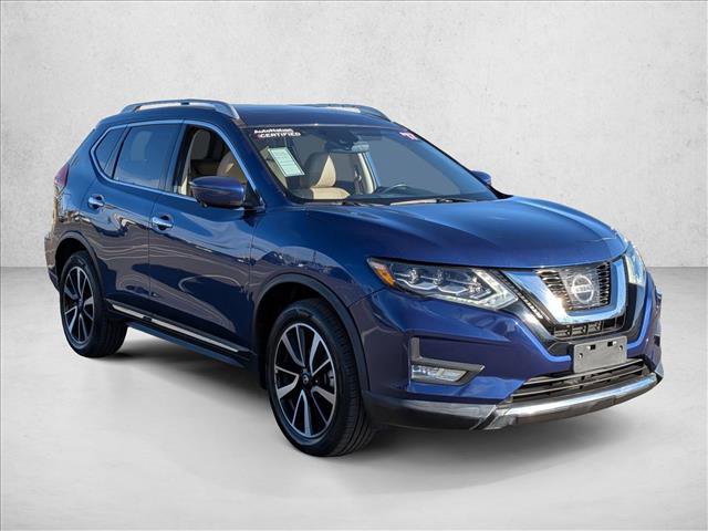 Used 2017 Nissan Rogue SL w/ SL Premium Package image 3