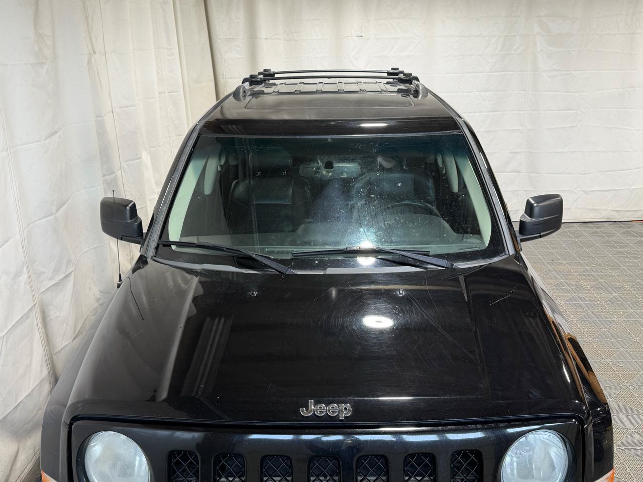 Used 2012 Jeep Patriot Limited w/ Sun/Sound Group AWD/4WD image 3
