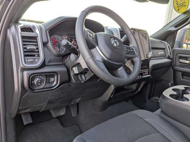 Used 2025 RAM 2500 Big Horn AWD/4WD image 2