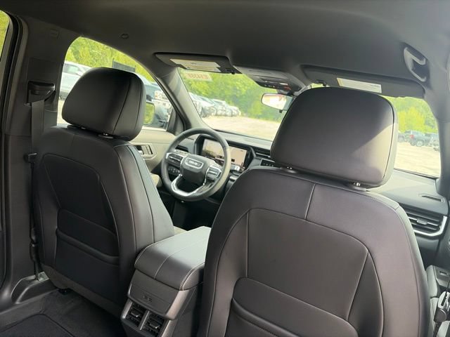 New 2027 GMC Terrain Elevation w/ Elevation Premium Package AWD/4WD image 33