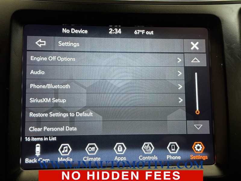 Used 2021 Jeep Cherokee Latitude Lux 80th Anniv w/ Quick Order Package 26U 80TH FWD image 32