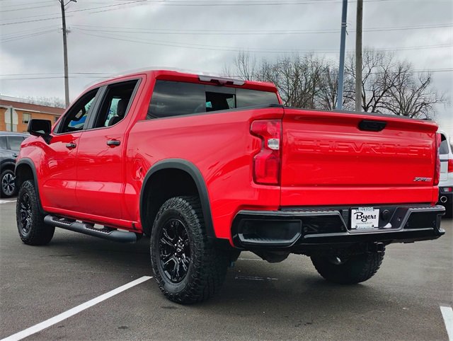 Used 2022 Chevrolet Silverado 1500 ZR2 w/ Technology Package image 9