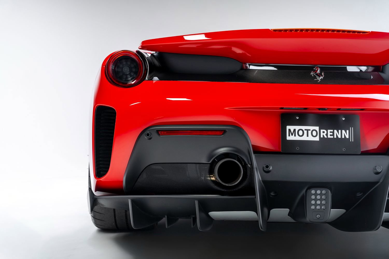 Used 2020 Ferrari 488 Pista Spider image 28