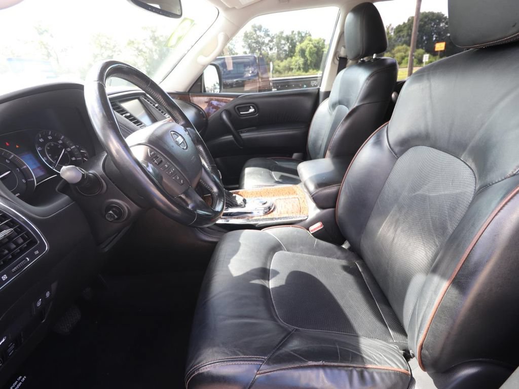Used 2019 Nissan Armada SL w/ Premium Package RWD image 2