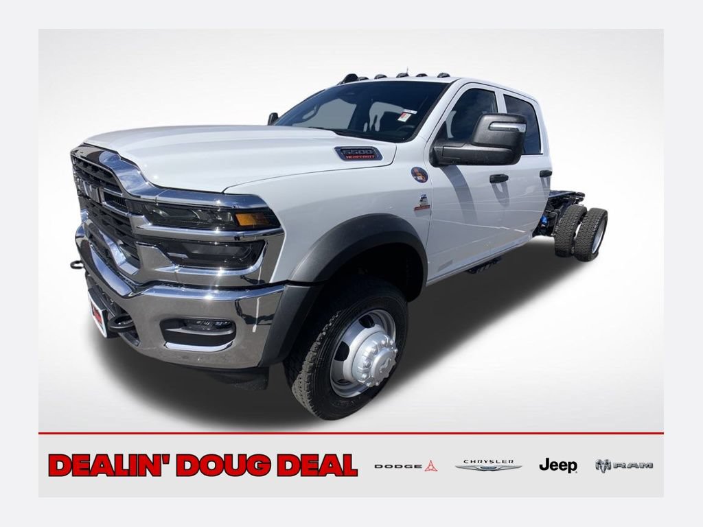 New 2026 RAM 5500 Tradesman w/ Chrome Appearance Group AWD/4WD 360° Tour