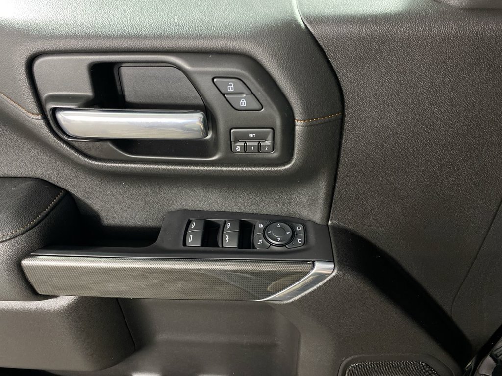 Used 2019 GMC Sierra 1500 AT4 w/ AT4 Premium Package AWD/4WD image 13
