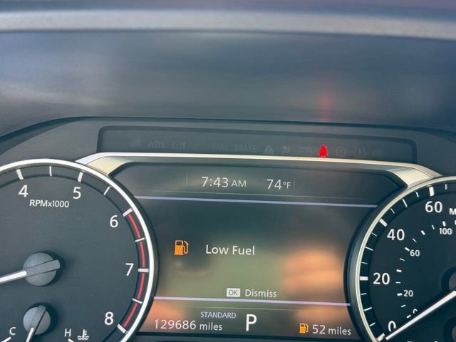 Used 2023 Nissan Rogue SV image 16