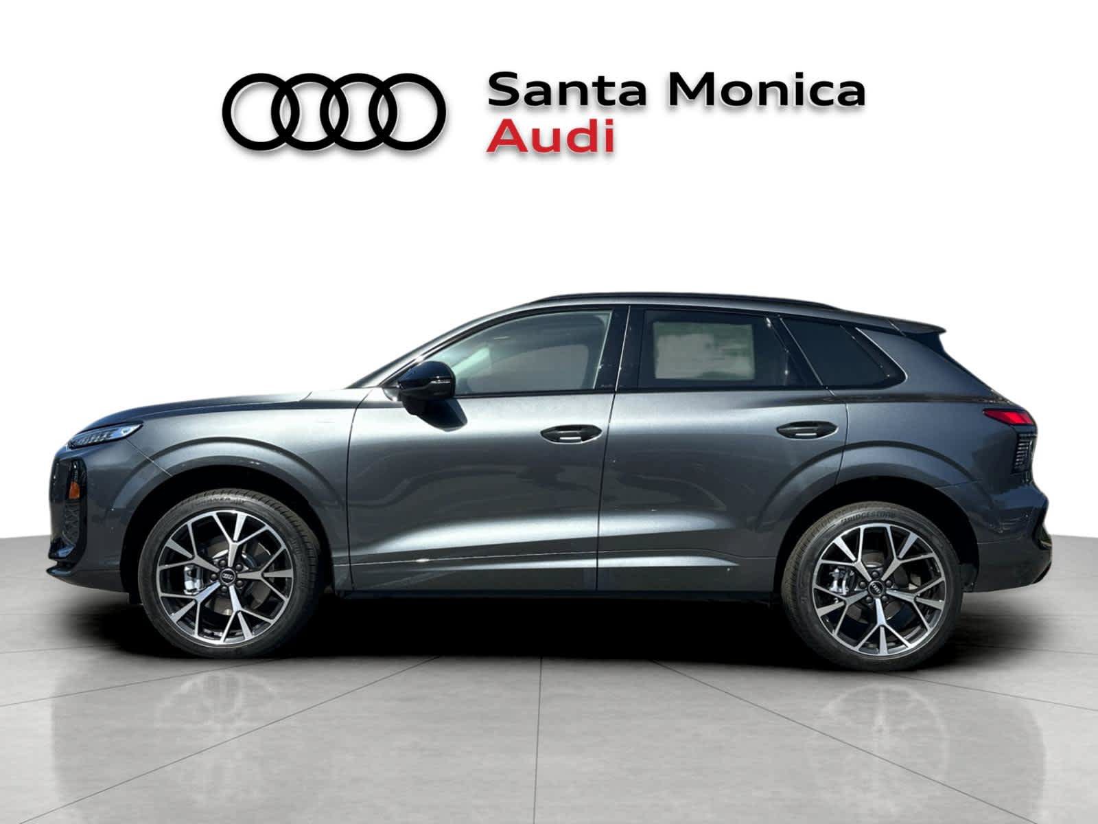 New 2026 Audi Q3 quattro 2.0T AWD/4WD image 3