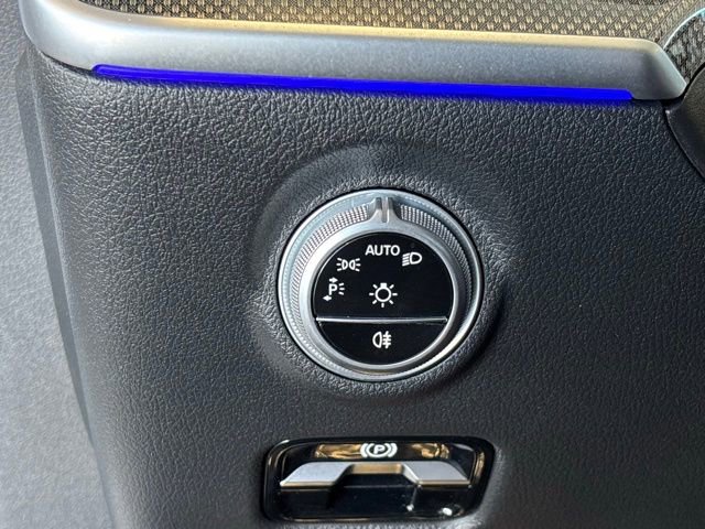 Used 2024 Mercedes-Benz CLE 300 4MATIC Coupe image 28