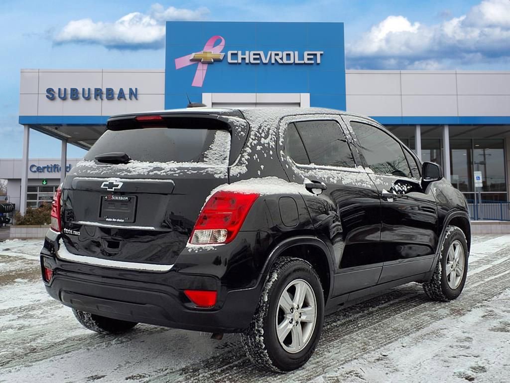 Used 2021 Chevrolet Trax LS w/ Tint and Cruise Package image 5