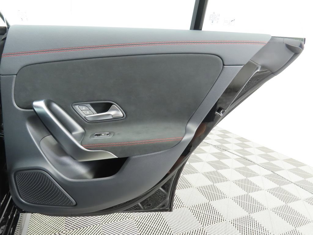 New 2026 Mercedes-Benz CLA 250 4MATIC image 27