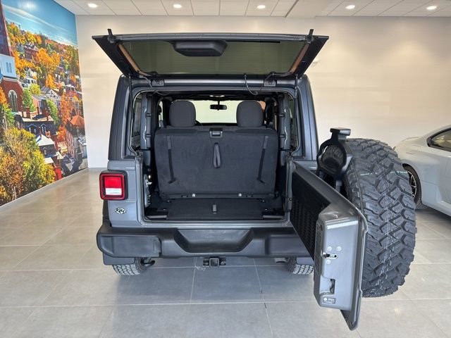 Used 2022 Jeep Wrangler Willys image 38