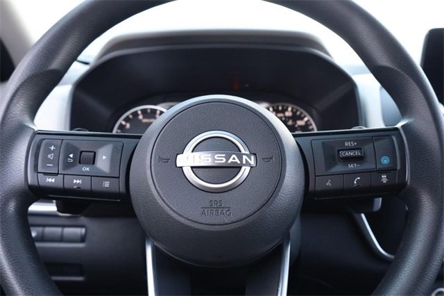 Certified 2023 Nissan Rogue SV image 9