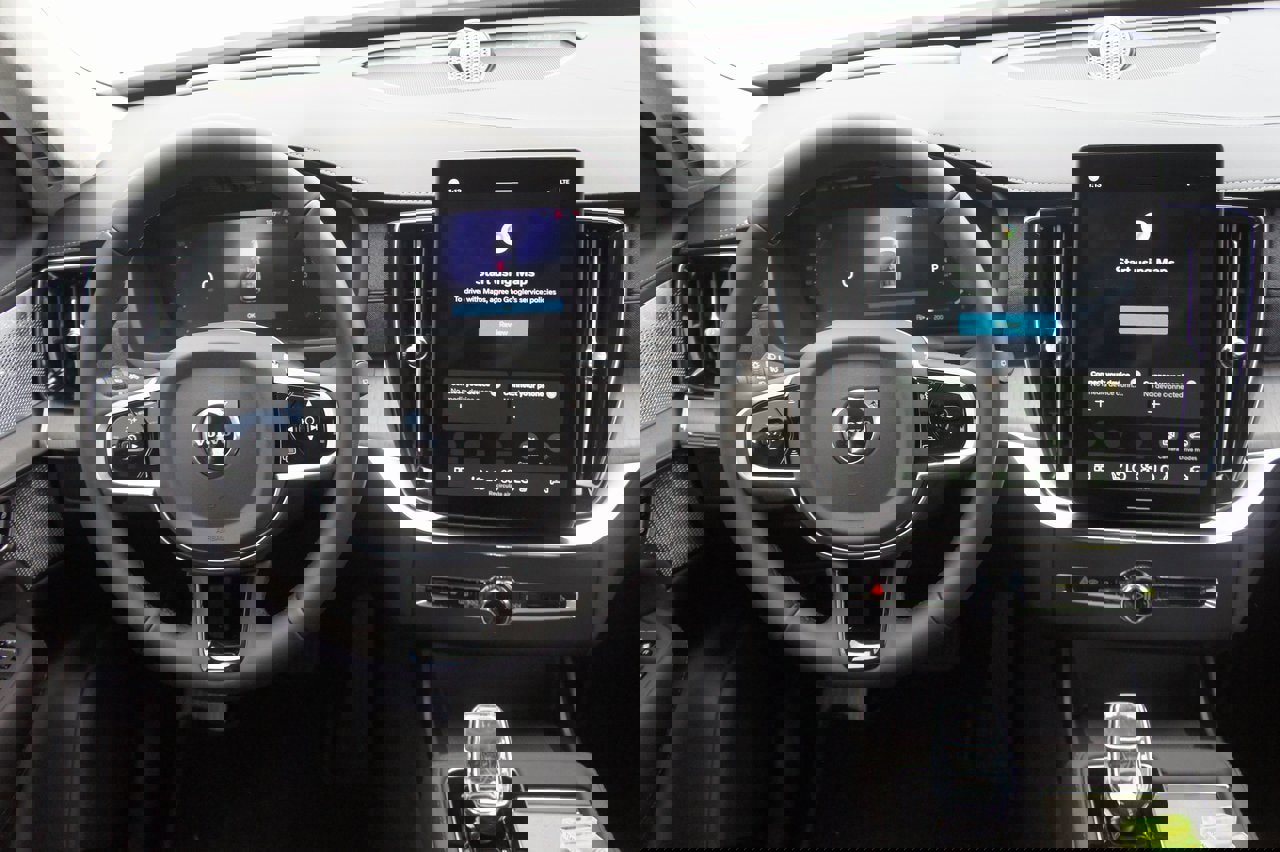 New 2026 Volvo XC90 B6 Ultra image 12