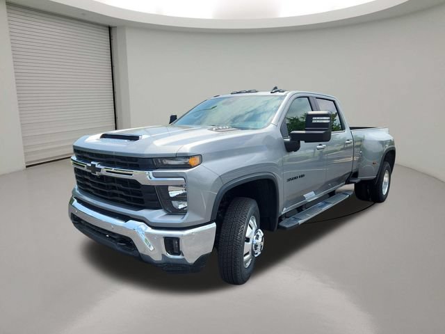 New 2026 Chevrolet Silverado 3500 LT w/ All Star Edition AWD/4WD image 3