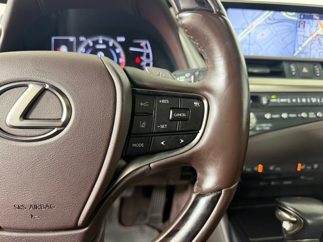 Certified 2021 Lexus ES 350 w/ Premium Package FWD image 26