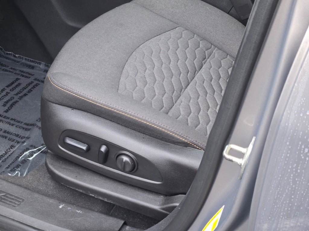 Used 2019 Chevrolet Equinox LT image 22