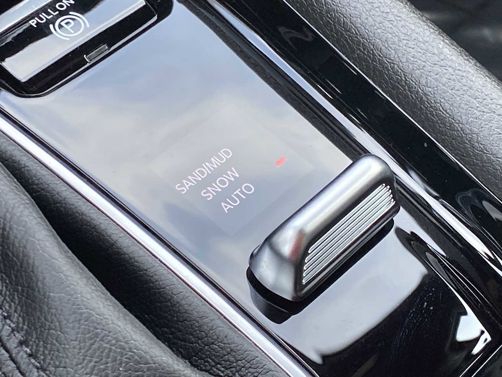 New 2025 Jeep Compass Limited w/ Sun & Sound Group image 27