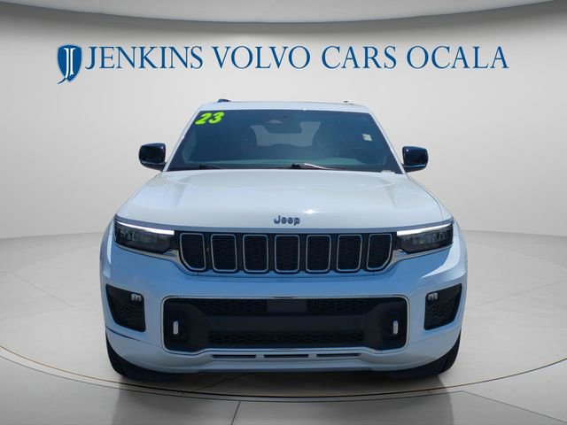 Used 2023 Jeep Grand Cherokee Overland w/ Luxury Tech Group IV AWD/4WD image 8