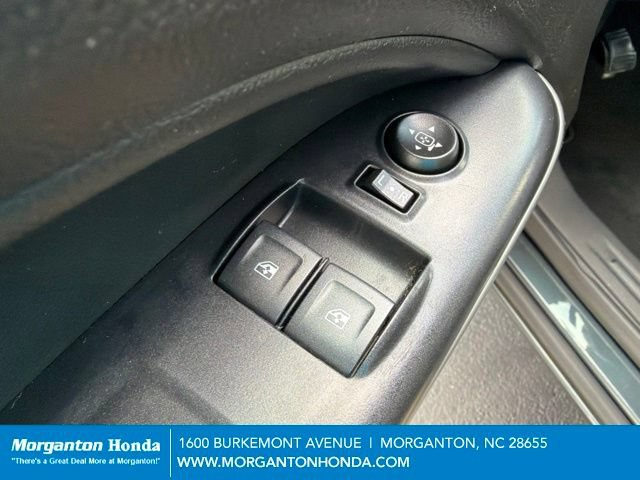 Used 2018 Chevrolet Colorado LT AWD/4WD image 14