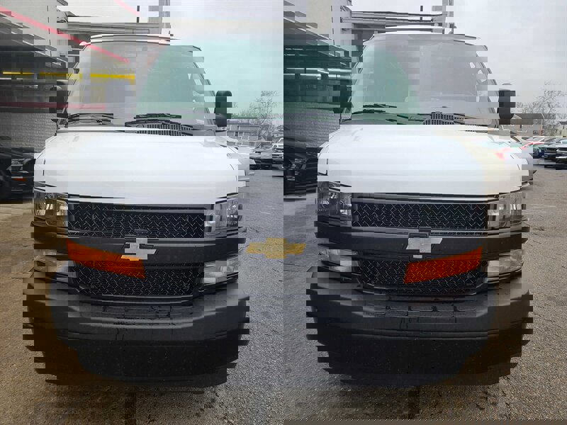 Used 2021 Chevrolet Express 2500 Extended w/ Driver Convenience Package image 3