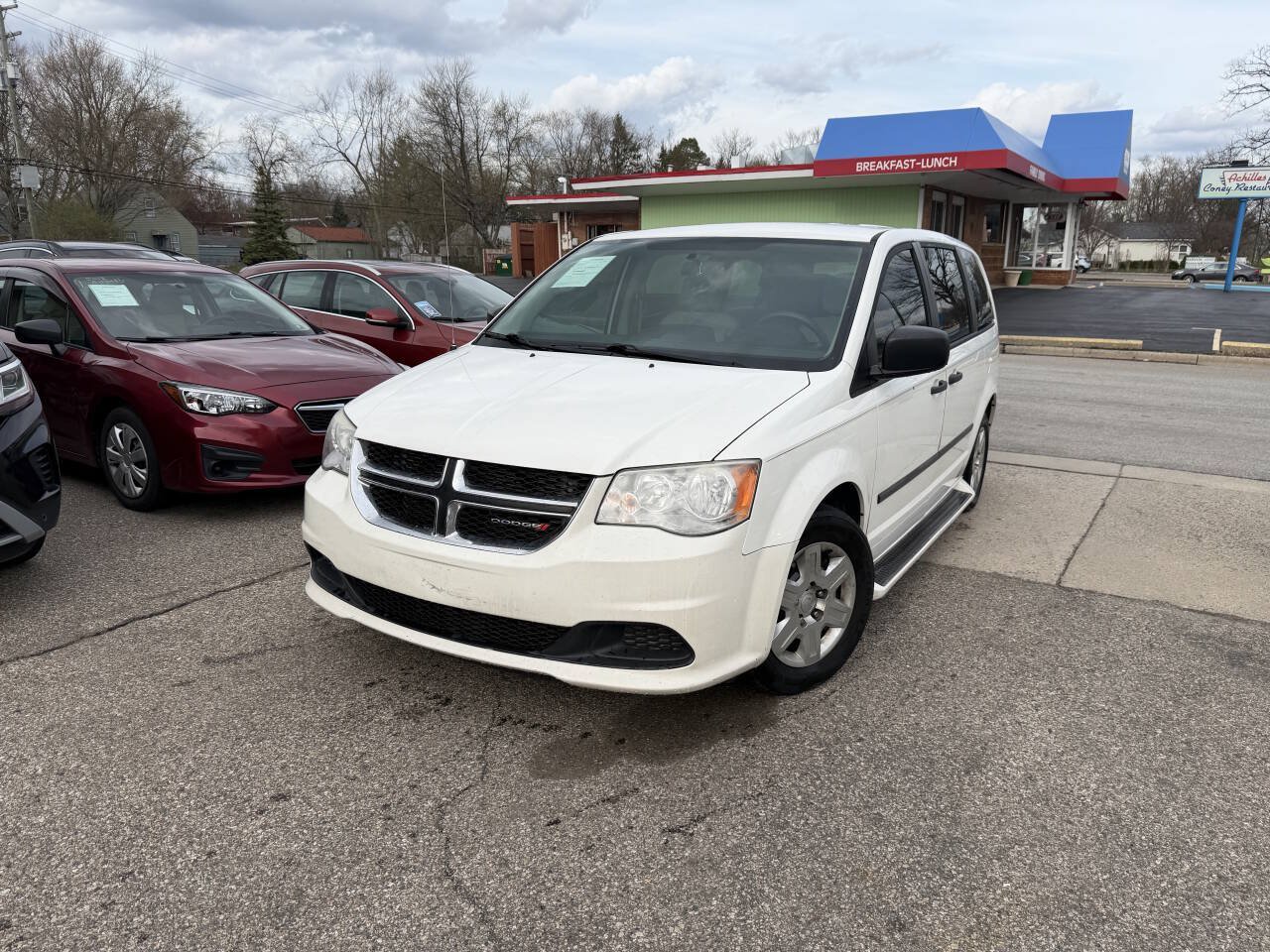 Used 2013 Dodge Grand Caravan American Value Package FWD image 3