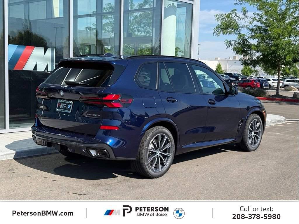 New 2026 BMW X5 xDrive50e w/ M Sport Package AWD/4WD image 5