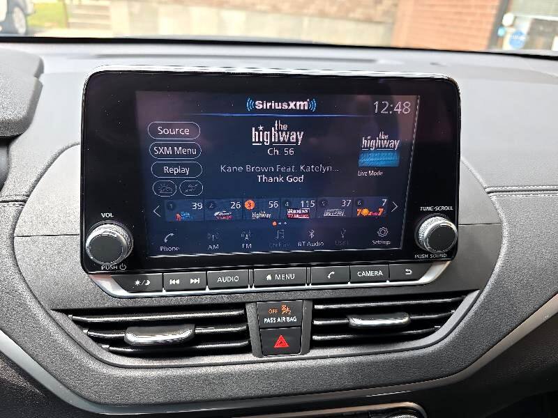 Used 2022 Nissan Altima 2.5 SV w/ SV Premium Package image 10